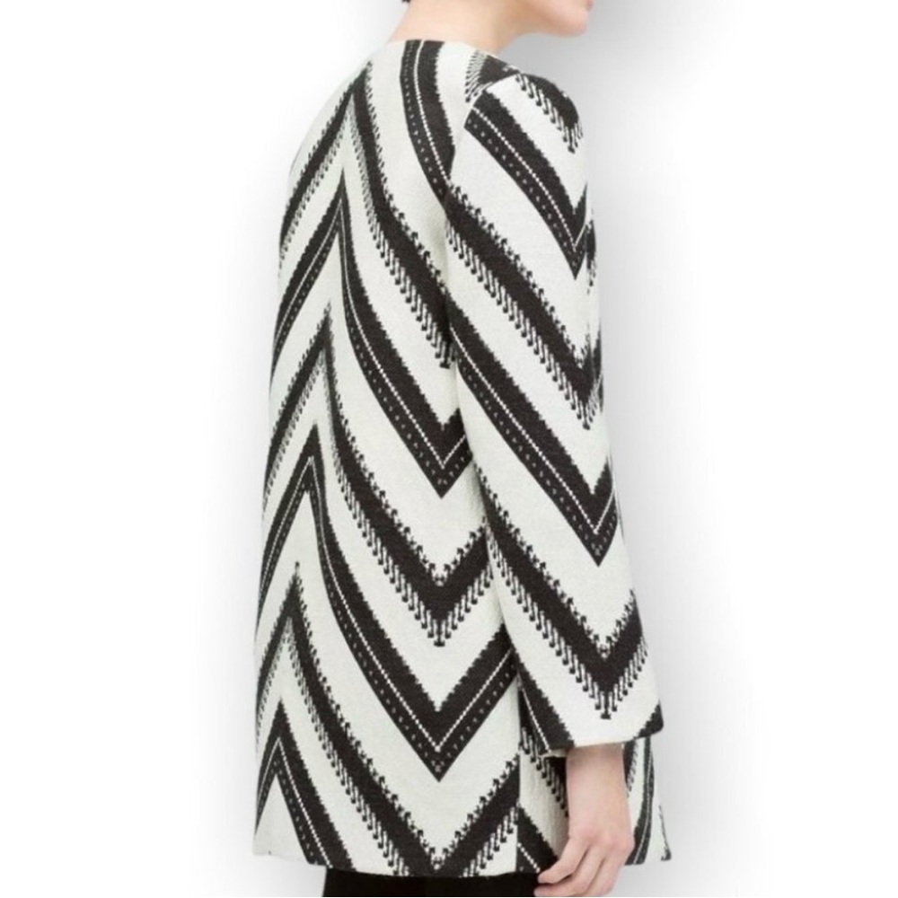 Zara Jacket - Picture 6 of 6